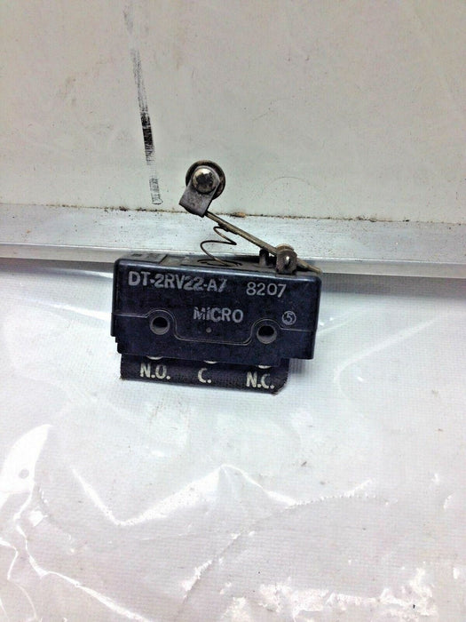 Microswitch DT-2RV22-A7 Standard Limit Switch with Roller Lever
