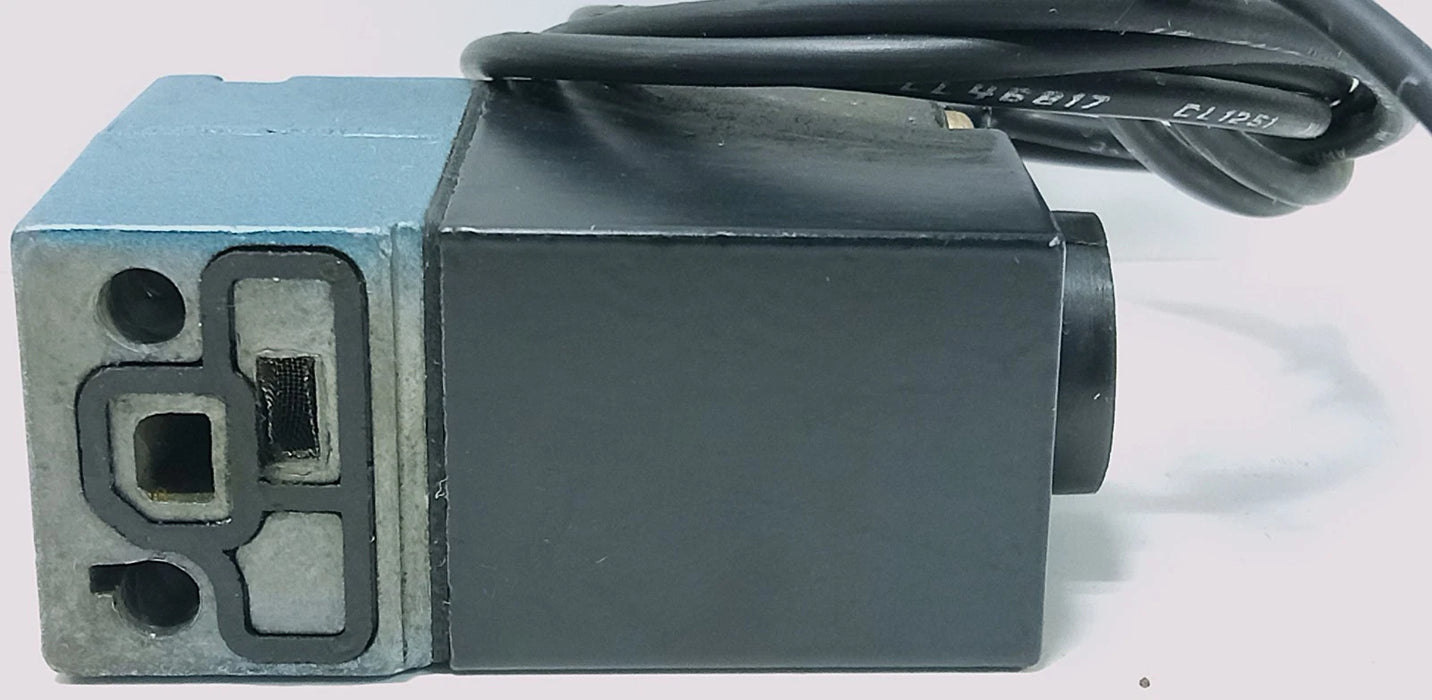 MAC Valves PME-111CAAA 25-150 psi Pneumatic Solenoid Valve w/ 110/120 V AC Coil