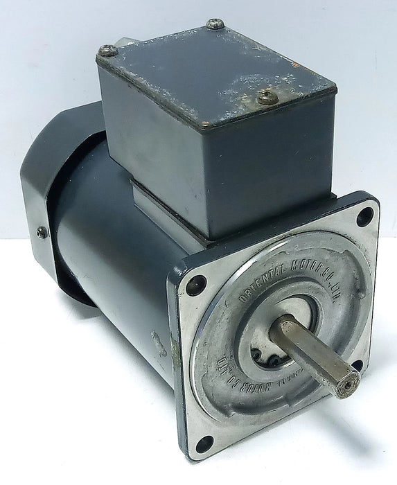 Oriental Motor 5IK90A-ST2F 200/220 V AC 0.8 A 1300/1600 RPM Induction Motor
