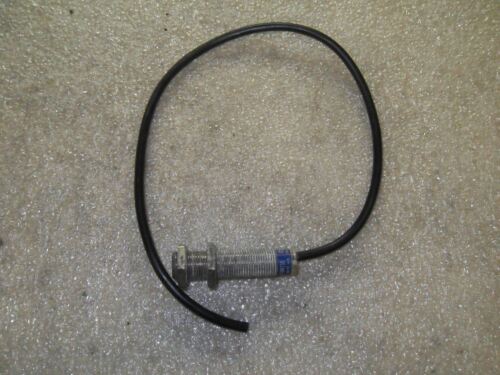 1 TELEMECANIQUE XS1M12MA230 INDUCTIVE PROXIMITY SENSOR