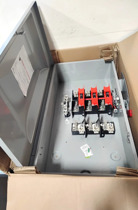 Siemens GF324N 200 A 240 V AC 3 P NEMA Type 1 Enclosed Fusible Safety Switch