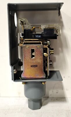 Allen-Bradley 836-C4AX201 836-C4A 836-C4 NEMA Type 1 Pressure Switch