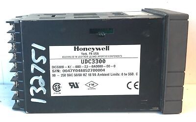 Honeywell DC330B0KE-000-22-0A0000-00-0 90-250 VAC UDC3300 Temperature Controller