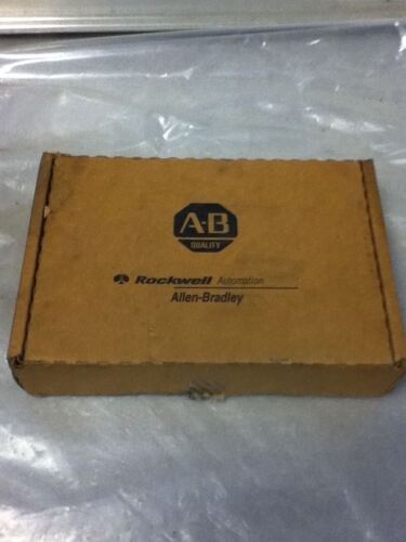 Allen-Bradley 1746-NIO4V I/O Module