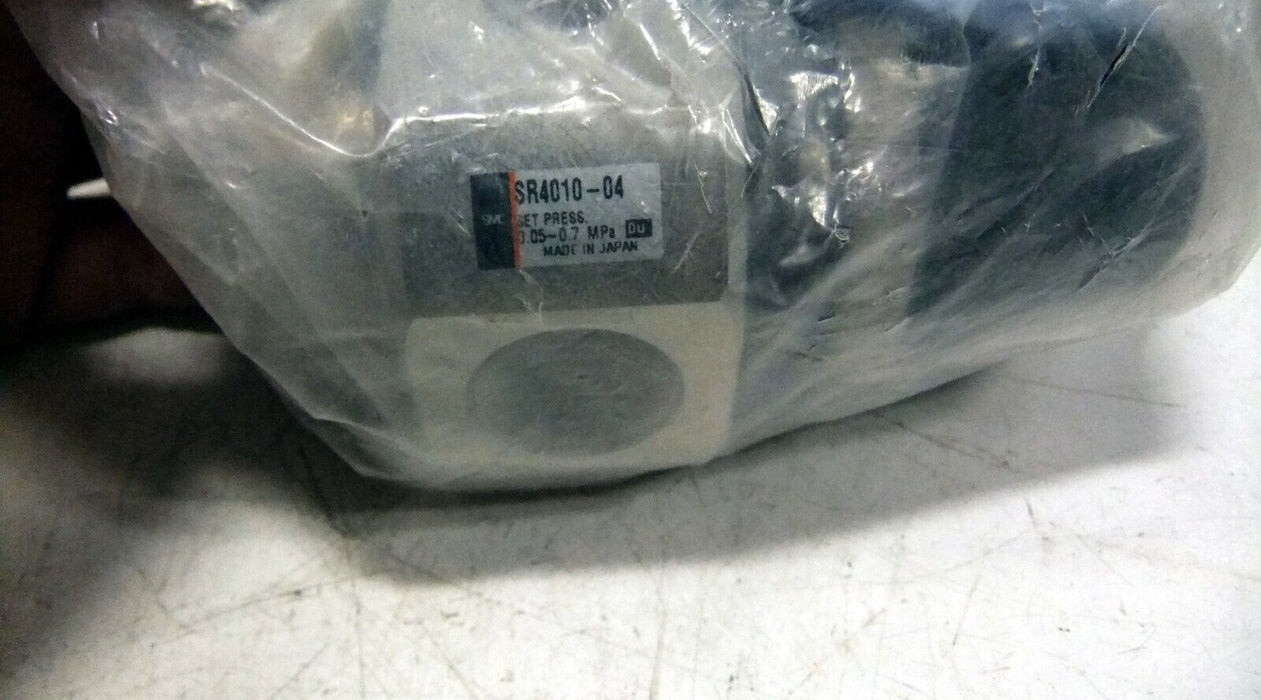SMC SR4010-04 Regulator