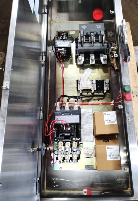 Allen-Bradley 512-ECB-1-6P-26R 460 V NEMA 4 4/4X Disconnect Combination Starter