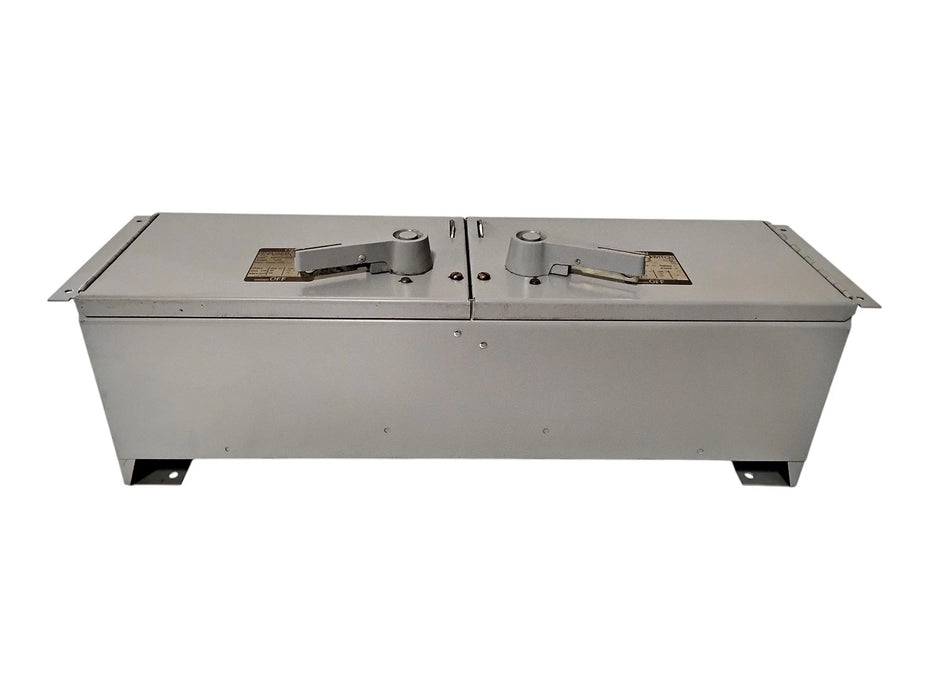 Westinghouse FDPT3633R 100 A 3 P 600 V Dual/Twin Unit Fusible Panelboard Switch