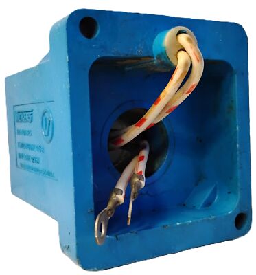 Vickers 400823 110/120 V AC Solenoid Coil