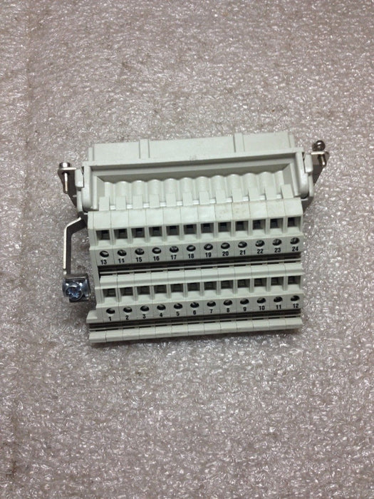 PHOENIX CONTACT HC-KA-B24-BU/PEL ADAPTOR WITH HC-SMP-150-B24 HOLDER
