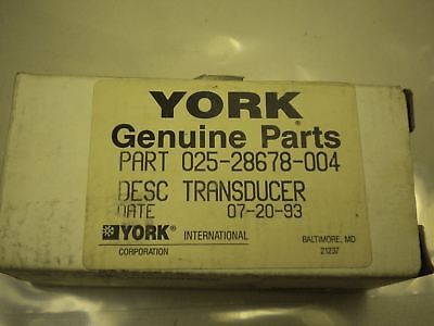 1 York 025-28679-004 Pressure Transducer