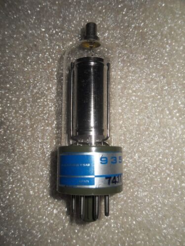 HAMAMATSU 935 Photomultiplier Tube