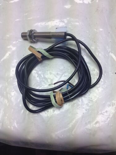Allen-Bradley 871C-E2A12 Proximity Switch