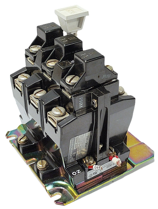 Allen-Bradley 592-BOV16 Ser B 600VAC 40 A NEMA A600 Overload Relay w/ W28 Heater