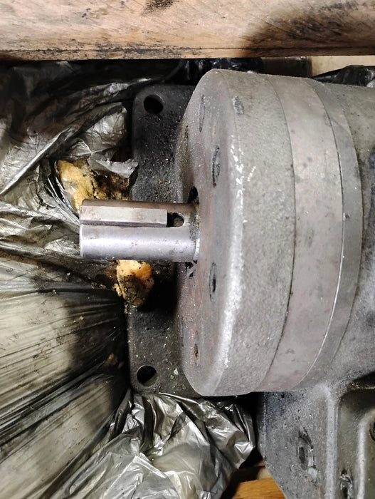 Vickers VC148-G-3DD5 190836 75-1000 PSI Hydraulic Combination Vane Pump & Valve