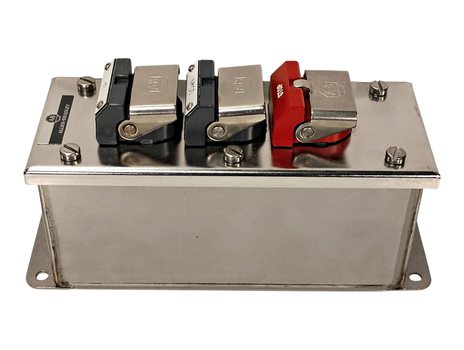 Allen-Bradley 800H-3HC4 Stainless Steel Push Button Station w/ 3 SS Pushbuttons