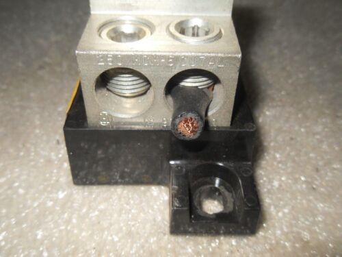 1 BRUSH XL60C150 SEMICONDUCTOR FUSE W/ 1BS102 HOLDERS