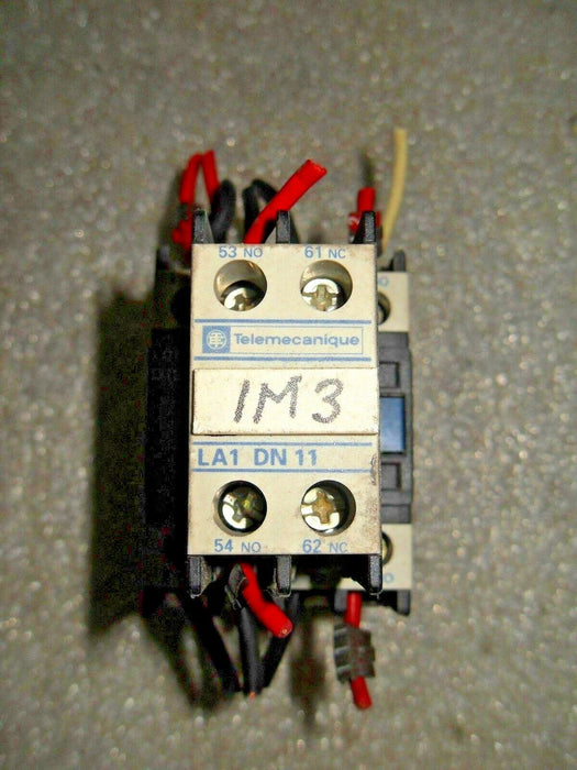 TELEMECANIQUE LC1 D12 10 CONTACTOR W/ LA1-DN11 CONTACT BLOCK