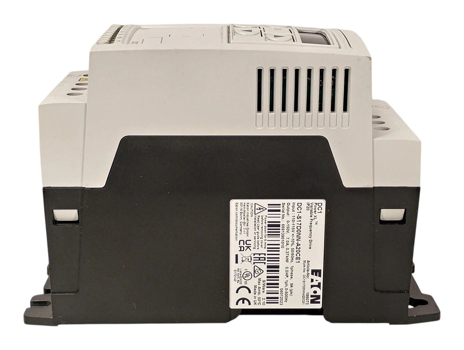 Eaton DC1-S17D0NN-A20CE1 110/115 V AC Variable Frequency Drive