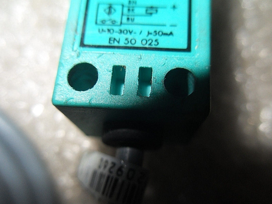 Pepperl NBN5-F7-E0 Inductive Proximity Sensor