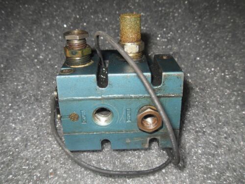 1 MAC ValvesS PME-502AAAA SOLENOID VALVE