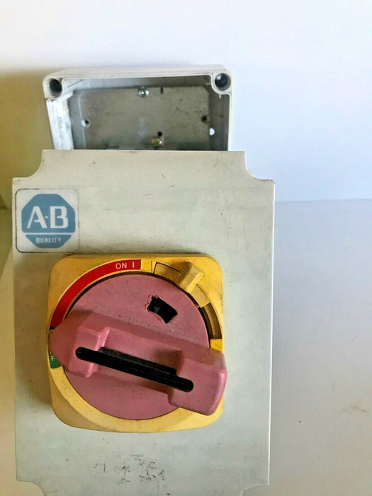 Allen-Bradley 194E-KA20E-P11 Enclosed Load Switch with 194R Handle