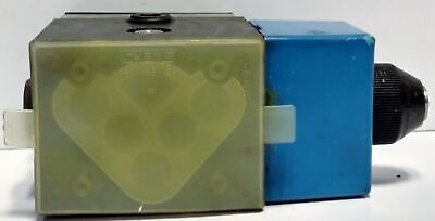 Vickers 02-154515 / PA5DG4S4LW-010A-B-60 Directional Control Valve