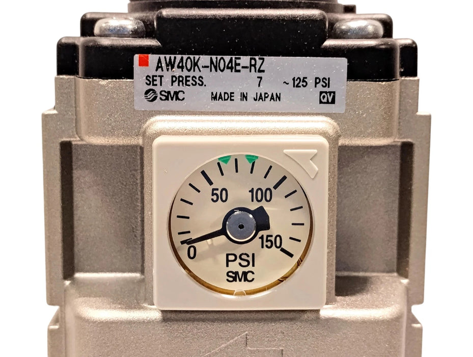 SMC AW40K-N04E-RZ 125 psi Air Pressure Regulator w/ 1/2 in NPT Ports and Filter