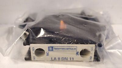 Telemecanique LA8-DN11 690 V 10 A 1 NO / 1 NC Lateral Contact Block