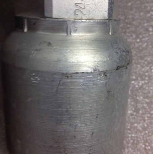2 Parker 16E78-24-24 Crimp Fittings