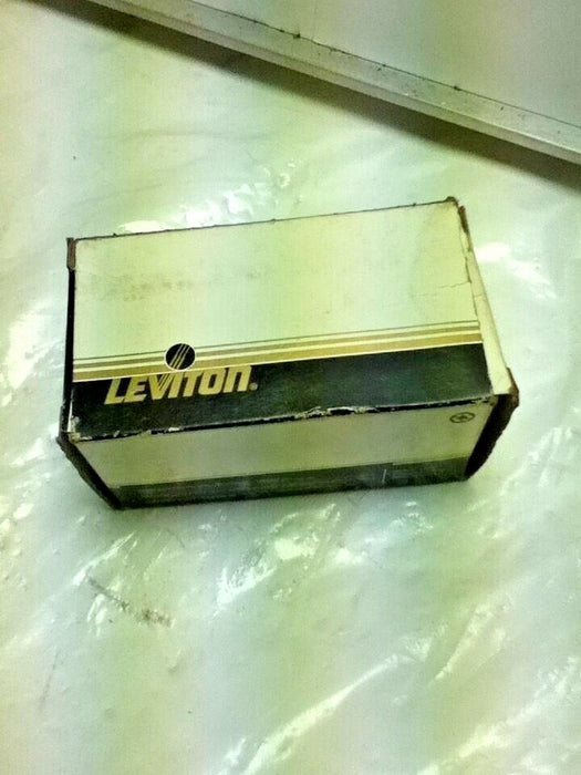 Leviton 2341 20 Amp Locking Plug