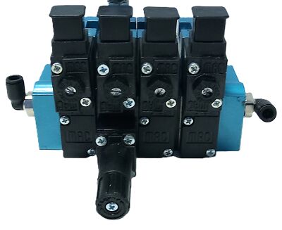 MAC Valve 24 V DC VAC-125 psi Valve Assembly w/ Four 45A-LAC-DDAJ-2KJ