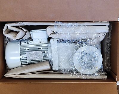 Lenze KR05-2M HAK 090C32 230/277-400/480 V 3-Phrase Gearmotor