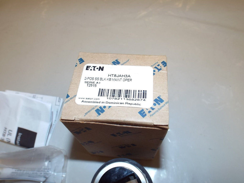 EATON HT8JAH3A SELECTOR SWITCH (BLACK