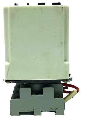 Square D 9050 JCK-70 120 VAC Adjustable Time Delay Relay w/ Socket Base