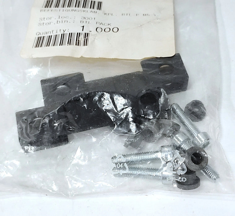 Balluff 110404 Pneumatic Cylinder Mounting Kit