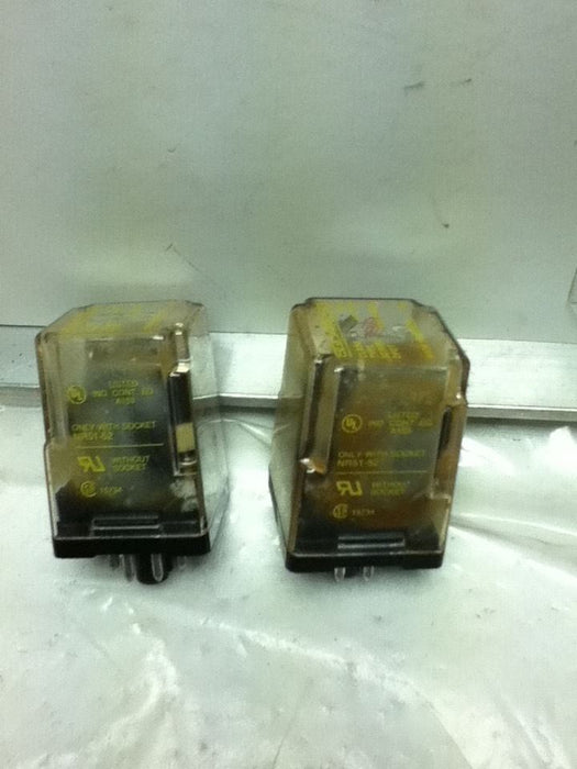 2 Square D 8501-KPD12V51 Relays