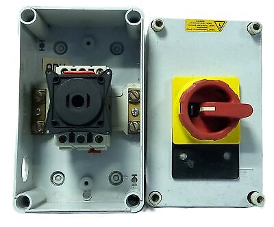 Square D 9421-V2 690 VAC 32 A Rotary Knob Disconnect Switch in Plastic Enclosure