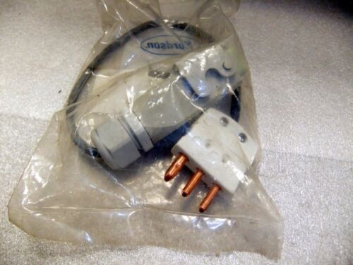 Nordson Nozzle and Plug 1069996