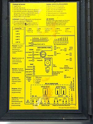 Omron STI ® 4300B-2 MiniSafe FlexSafe Light Curtain Controller
