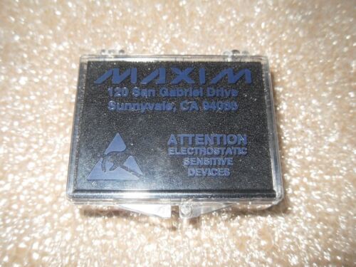 10 Nib Maxim Max194Aewe Analog To Digital Converters