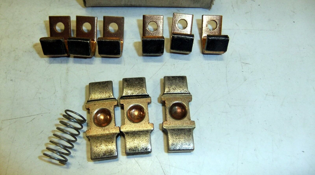 Eaton Contact Kit 1605212 missing 2 springs