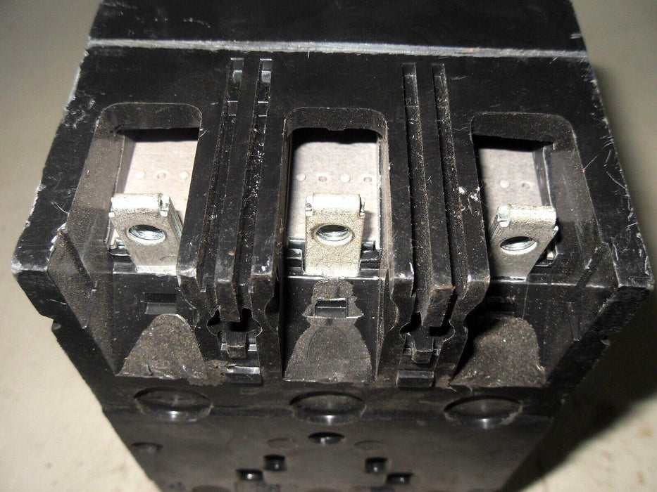 GE TED134070 Circuit Breaker