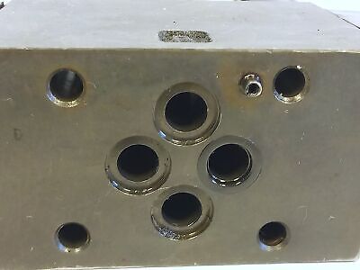 Parker D1VW1CNYCF5672XB042 Hydraulic Solenoid Valve