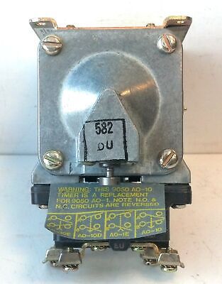 Square D 9050-AO-10E 110/120 V AC 1 NO/1 NC Open Type AC Pneumatic Timing Relay