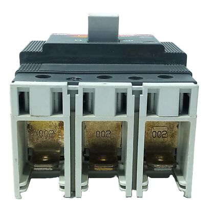 ABB T3N175 SACE TMAX 175 A 3 Pole AC Circuit Breaker
