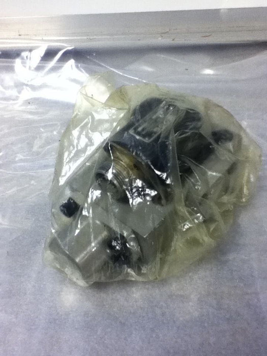 Moog 73-101 2-Stage Flow Control Valve