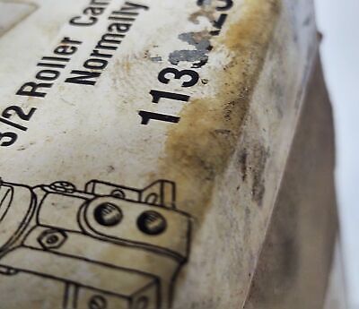Ross Controls 1133A2001 Rev. D 3/2 Roller Cam Valve