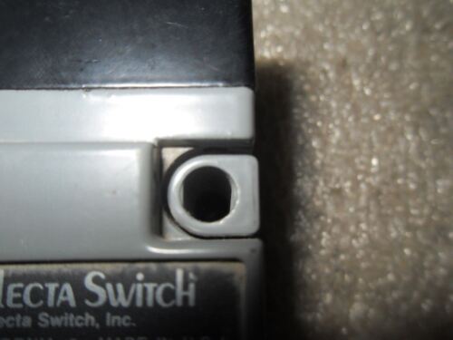Selecta Switch SS87LSJ1A7N Heavy Duty Limit Switch