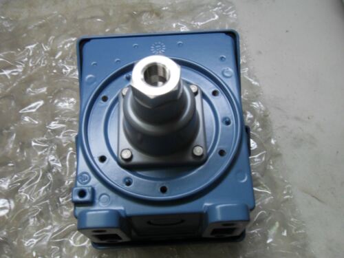 1 UNITED ELECTRIC CONTROLS CO H400 358 PRESSURE SWITCH