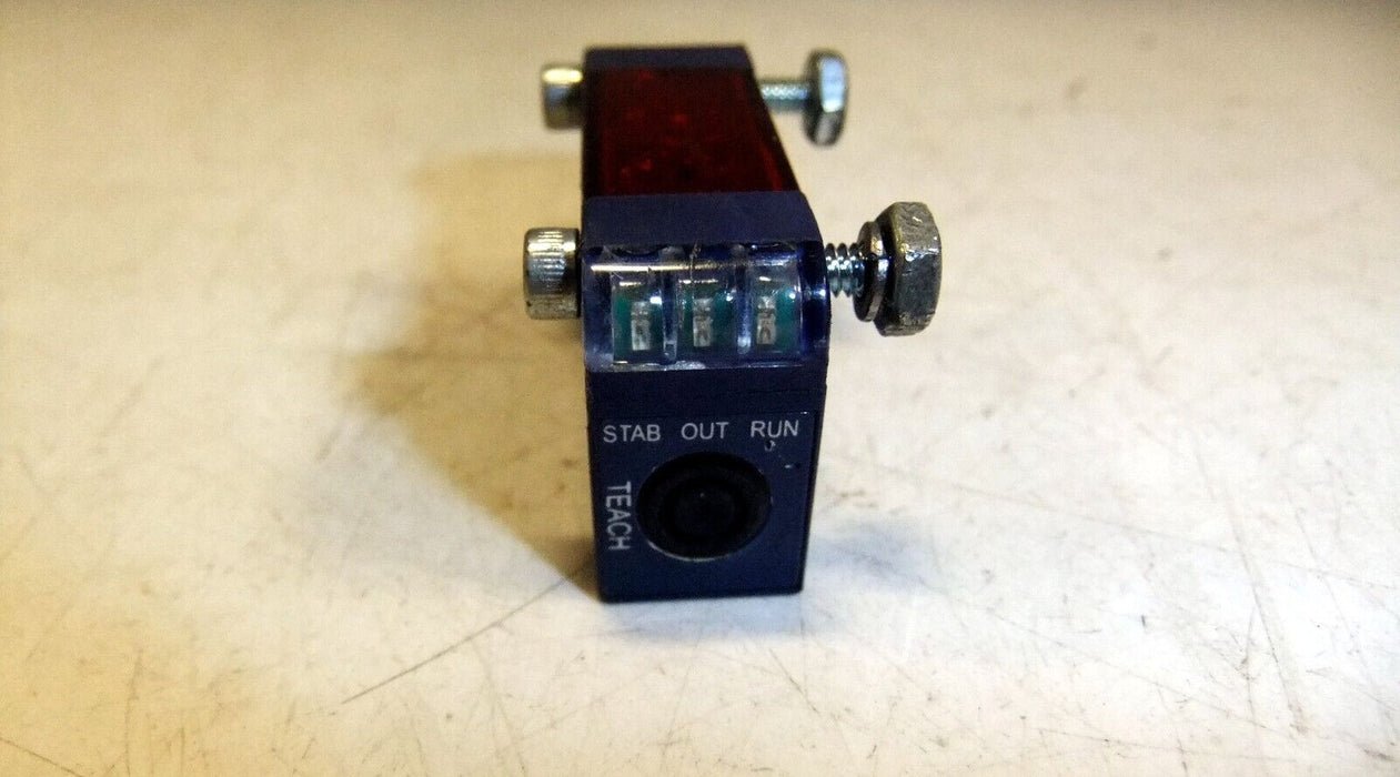 Telemecanique Photoelectric Sensor XUM0APSAM8